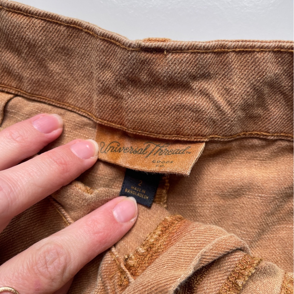 Universal Thread High Waist Brown Women's Shorts - Picture 3 of 4